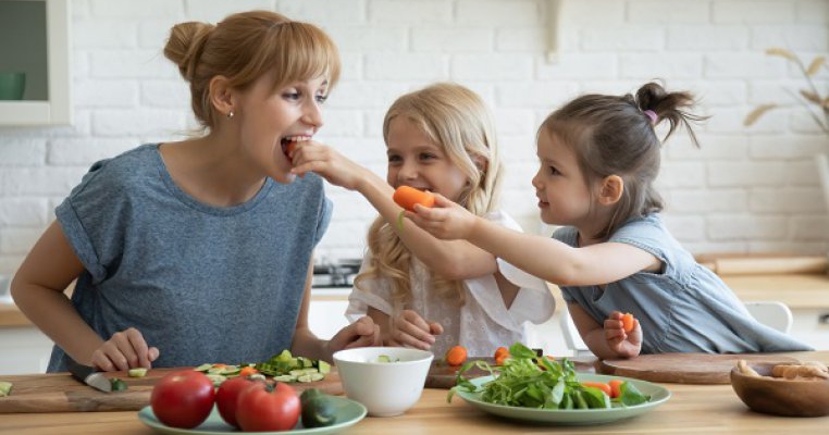 Eu și copiii mei mofturoși am mâncat vegetarian o săptămână. Iată ce s-a întâmplat
