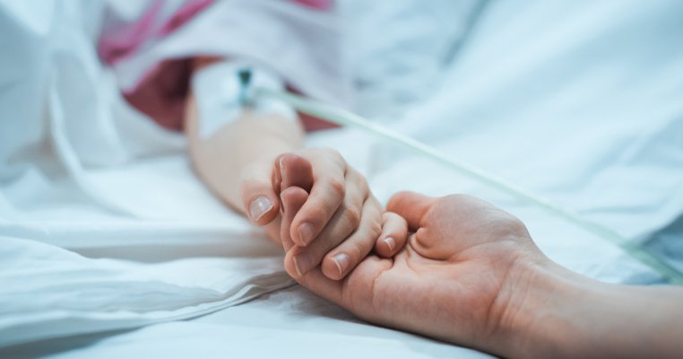 Am refuzat dorința de moarte a surorii mele de a-i adopta cei trei copii