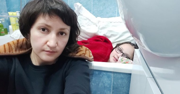 Jurnalul unei mame în Kiev: Nu-mi mai întreb familia „Ce faci?”, ci „Mai trăiești?”