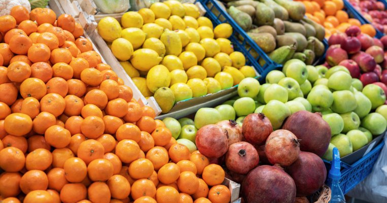Avertizare APC: fructe importate cu cantități de pesticide uriașe! Iată de care trebuie să te ferești