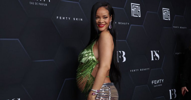 Rihanna și rolul de mamă: „Voi fi o mamă psihopată! Totul până la copilul meu”