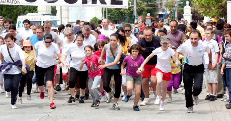 Campionii sănătății aleargă pentru terapia copiilor cu autism