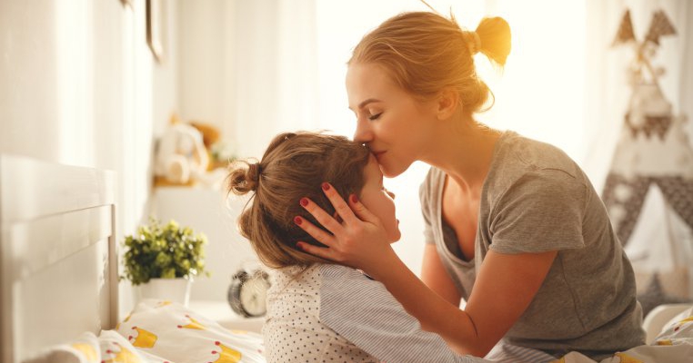 Ce este parentingul blând și de ce este la modă printre părinți