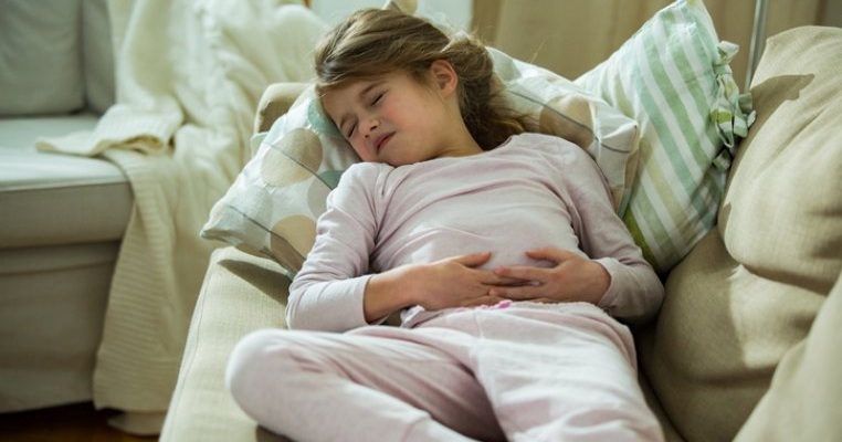 Tot ce trebuie să știm despre infecțiile digestive și diareea la copil
