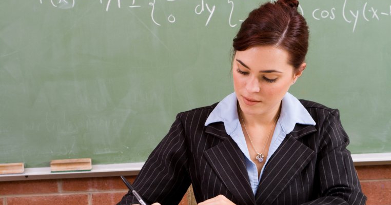 An școlar cu 5 module. Cum se calculează mediile elevilor? Explicații detaliate de la Ministerul Educației