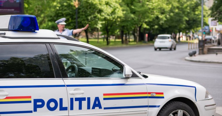 Amenzi pentru părinții care blochează circulația când își lasă sau își iau copiii de la școală sau grădiniță