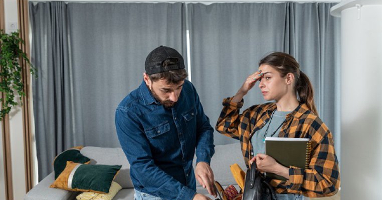 5 zodii care nu își amintesc niciodată unde și-au pus cheile