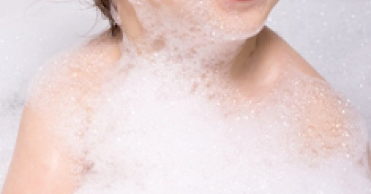 Multi-Mam Baby Wash pentru ingrijirea pielii sensibile a bebelusului