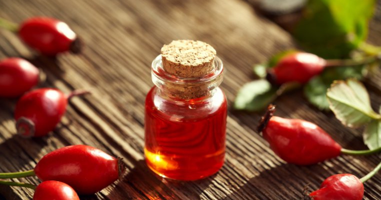 Ulei de măceșe: beneficii și mod de administrare