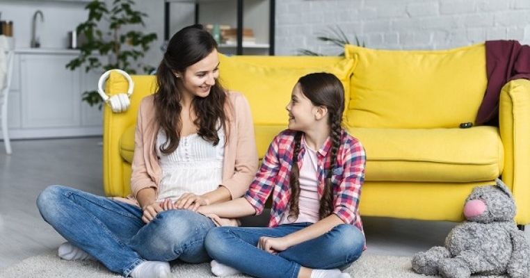 6 moduri prin care înveți copilul să se cunoască și să se iubească