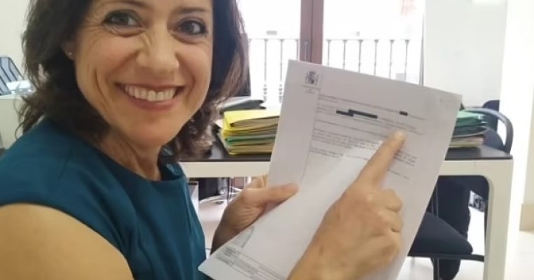 O femeie va primi daune morale de la fostul soț în valoare de peste 200.000 de dolari pentru treburi casnice neplătite