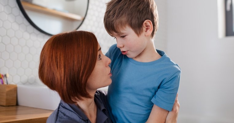Cum încerc să evit să le spun copiilor mei "NU", fără să spun mereu "DA"