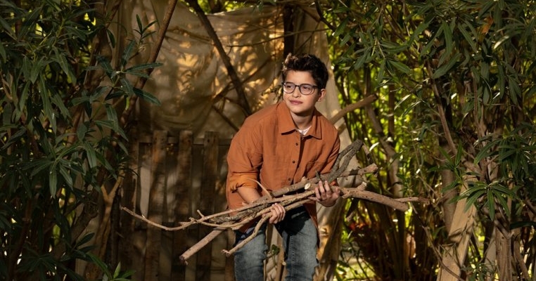 Ecranele și riscul de a dezvolta miopie, la copii