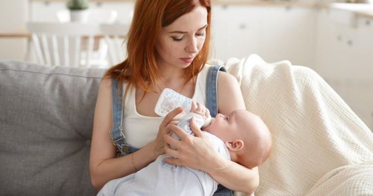 Poți preveni apariția intoleranțelor alimentare încă din primele luni de viață? Iată ce spun studiile