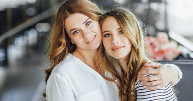 Când am am născut, nu m-am gândit că voi deveni și mamă de adult