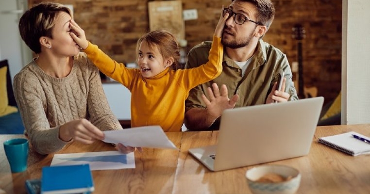 Cele 13 stadii de parenting de care mulți experți uită să vă avertizeze