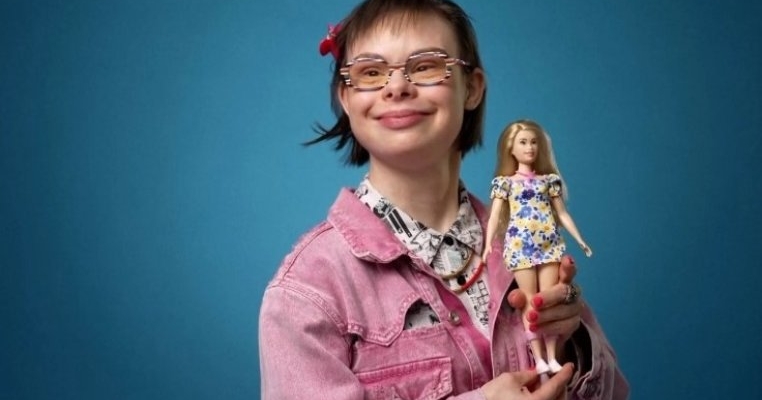 A apărut prima păpușă Barbie cu sindromul Down