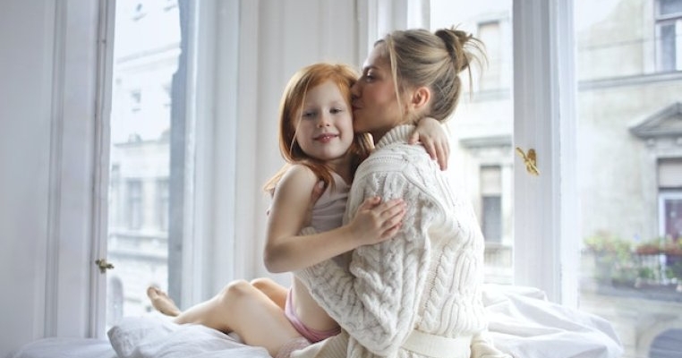 Nu pedepsele sunt soluția în parenting, ci conexiunea dintre părinte-copil
