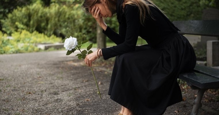 Lumea mea s-a destrămat în momentul în care bebelușul meu de trei luni a murit subit...