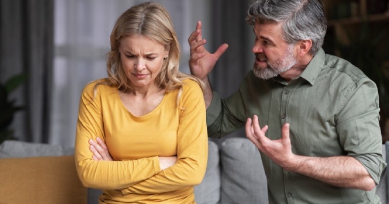 15 semne că partenerul tău de viață are probleme mari cu accesele de furie