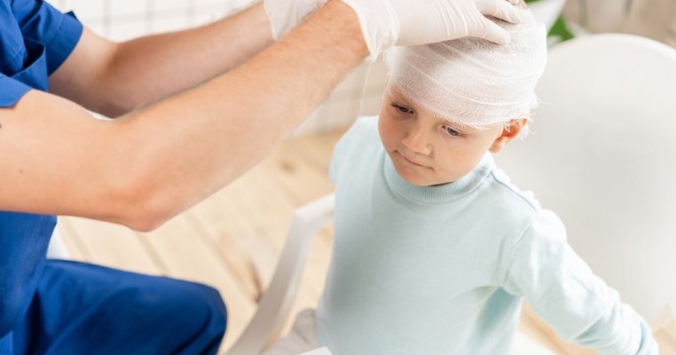 Copilul meu de șase ani a trăit timp de patru luni fără o parte din craniu