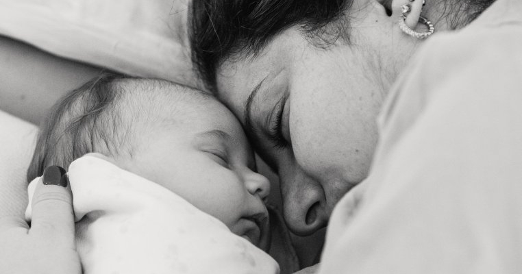 Soțul meu și cu familia lui credeau că l-am înșelat. Mi-au cerut un test de paternitate și când a ieșit pozitiv, s-au albit la față