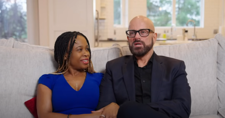 Soțul meu este mai bătrân decât mama mea și toată lumea crede că sunt cu el pentru bani