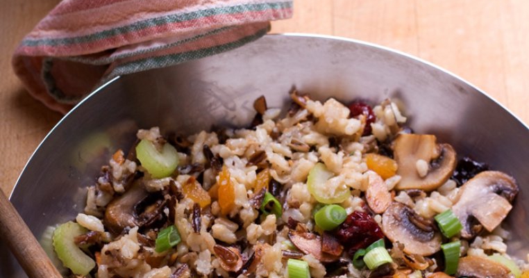 Pilaf de orez brun cu legume