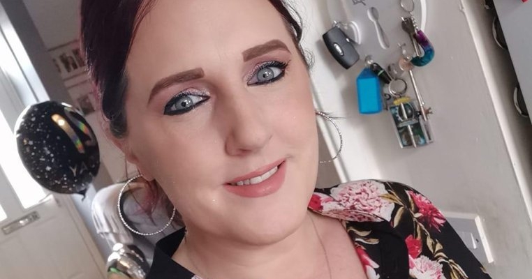 Mi-a fost prea rușine sa fac testul Papanicolau și acum sunt diagnosticată cu cancer în stadiul terminal la doar 40 de ani!