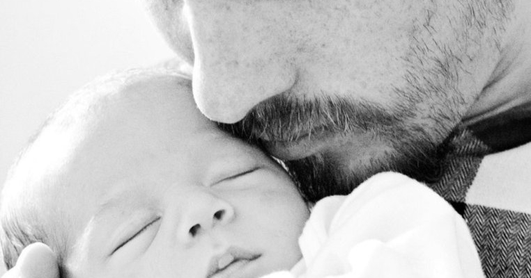 Traumele din copilărie ale partenerului de viață îi afectează stilul de parenting? Uite cum poți să ajuți