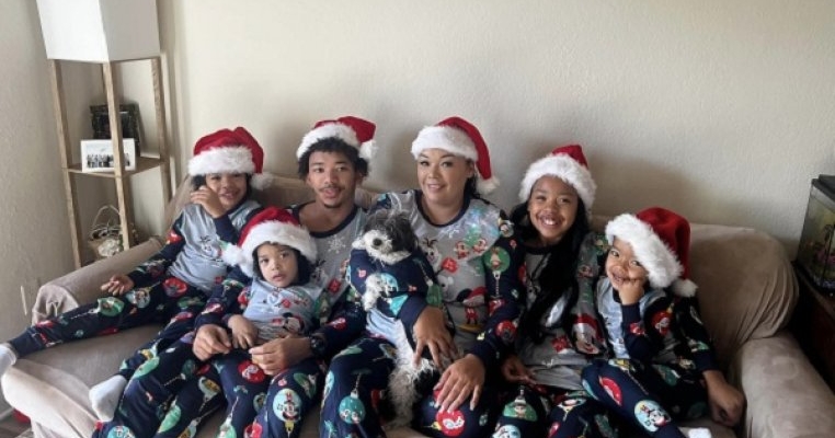 Sunt o mamă singură și locuiesc cu cei 5 copii ai mei într-o garsonieră, dar nu îmi e rușine de cum trăim