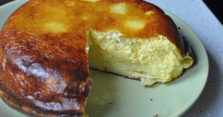 Omleta la cuptor, cu branza si iaurt 