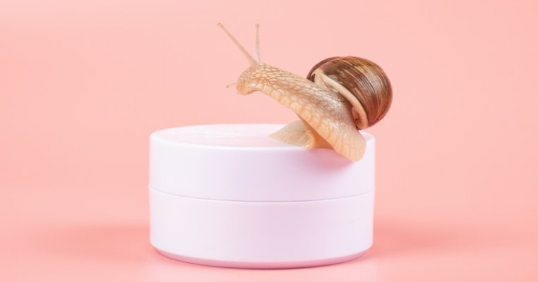 Mucina de melc: beneficii pentru piele