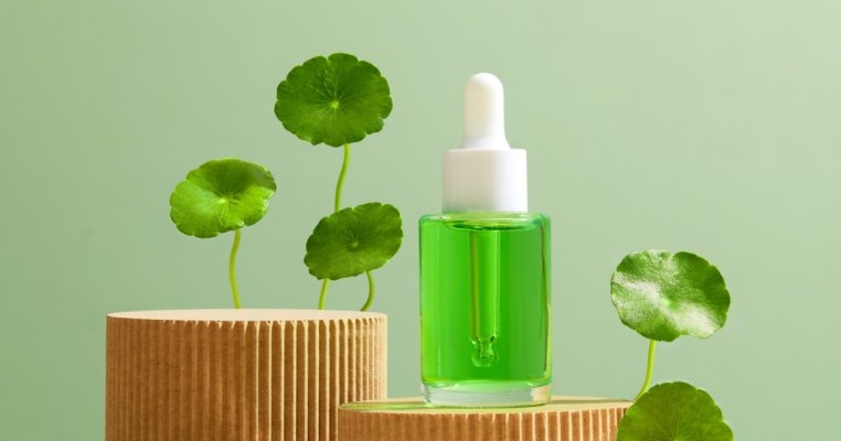 Centella asiatica: beneficii pentru piele