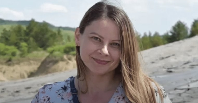 O femeie, însărcinată în patru luni, a murit la spitalul din Bacău după 24 de ore de la internare