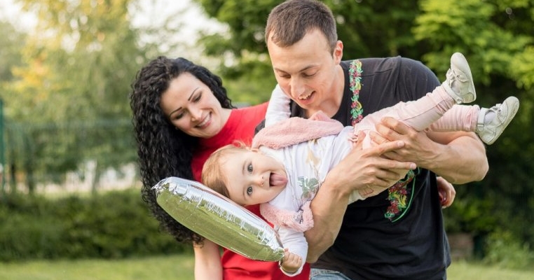 Dragă familie, copilul este doar al meu, nu al tuturor. EU fac planuri pentru ziua lui de naștere, nu voi