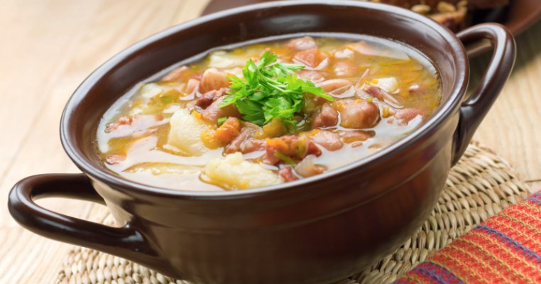 Supa de fasole si legume