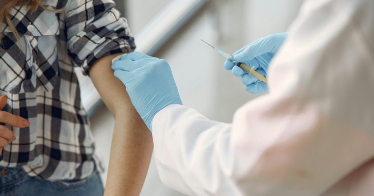 De ce este importantă vaccinarea HPV la copii și adolescenți? S-a deschis un centru de vaccinare la Spitalul Pantelimon