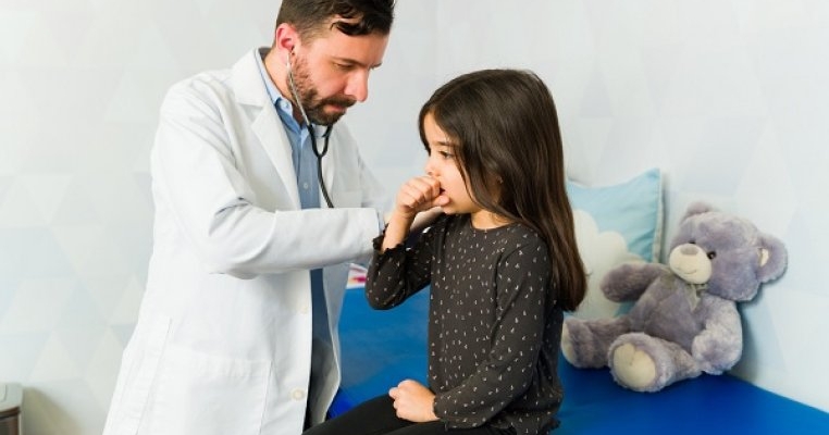 Pneumonia ambulantă la copii: cauze, simptome și tratament