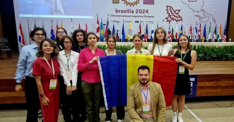 Elevii români olimpici dau clasă peste hotare. Au câștigat o medalie de aur, trei de argint și una de bronz la Olimpiada de lingvistică din Brazilia