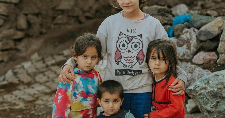 Am fost părinte pentru mama și tata și mi-am crescut aproape singură frații