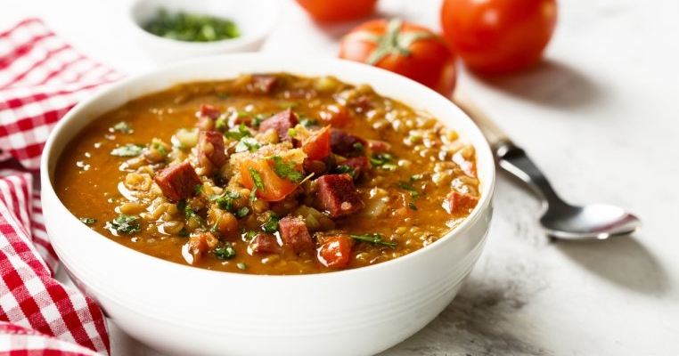 Ciorba de cartofi ca la mânăstire: cele mai bune rețete