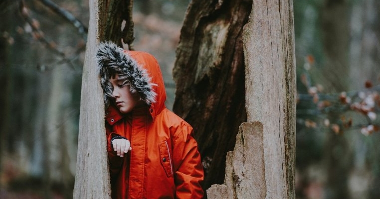 Un copil de 13 ani a dispărut într-o excursie la munte. Unde a fost găsit