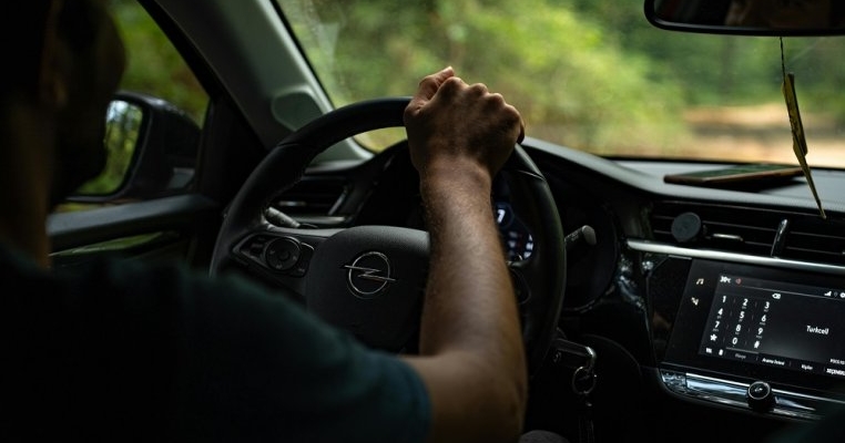 Tragedie pentru o familie din Timiș. Levi a murit într-un cumplit accident după ce a plecat să cumpere un biberon pentru băiețelul lui nou-născut