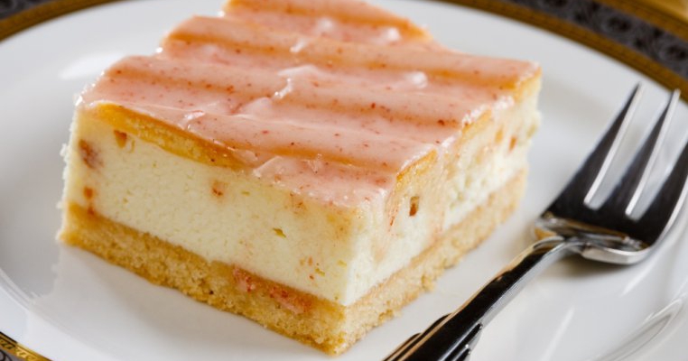 Prajitura cu branza dulce si stafide