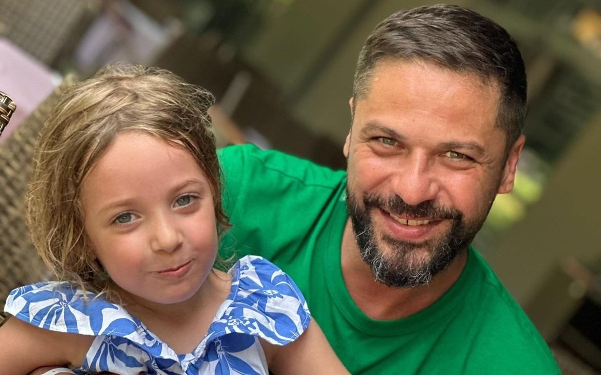 Augustin Viziru este sub papuc! Fetița lui face legea în casa și în viața actorului