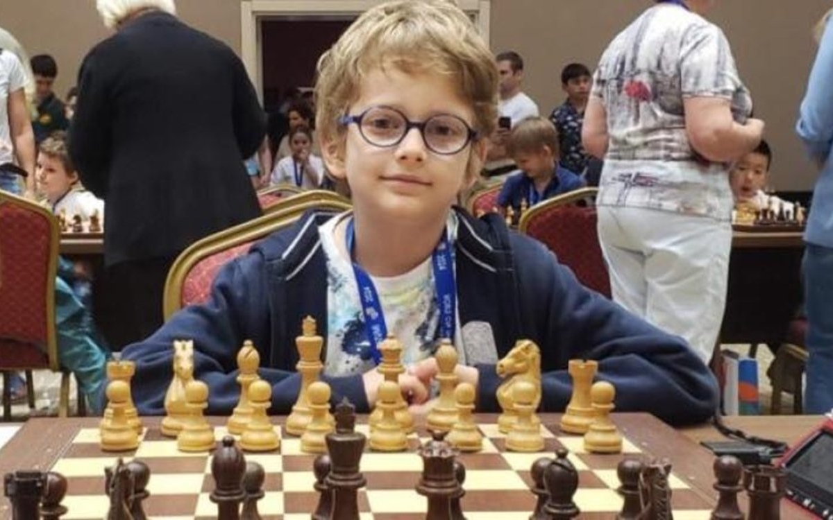 Luca a intrat în istoria șahului la numai 9 ani. Este copilul-fenomen care a uimit la nivel mondial