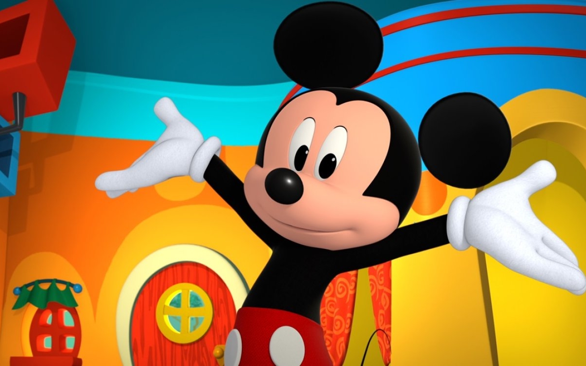 Noutățile lunii iulie la Disney Channel și Disney Jr.
