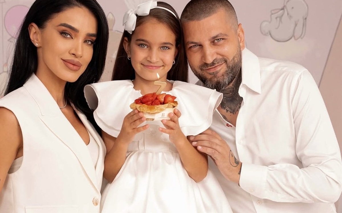 Fiica Adelinei Pestrițu a împlinit 7 ani. Imagini adorabile cu răsfățata familiei