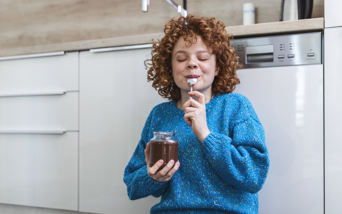 Pofta de dulce: de ce apare și cum o poți reduce?